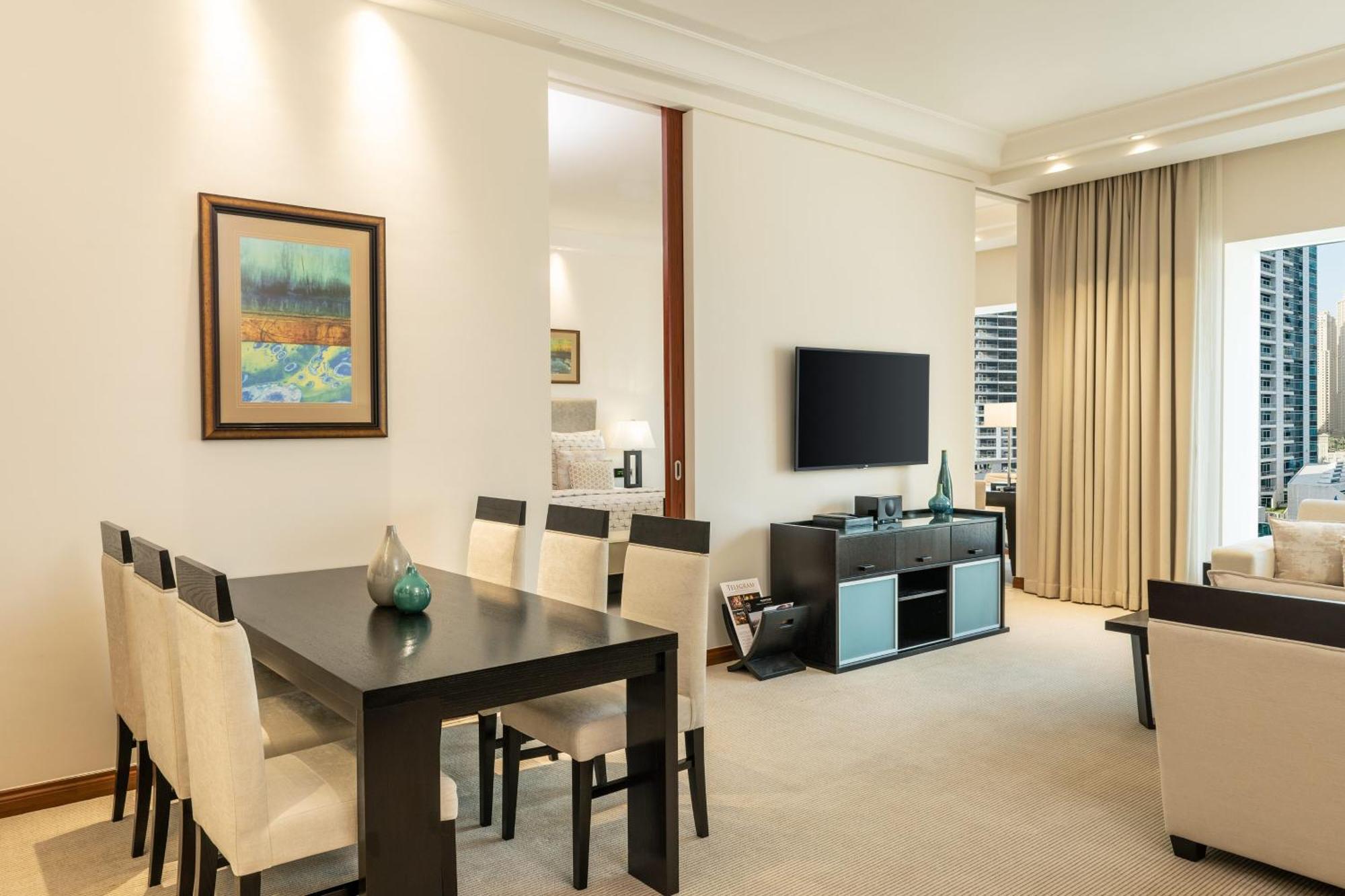 Grosvenor House Hotel&apartments Hotel