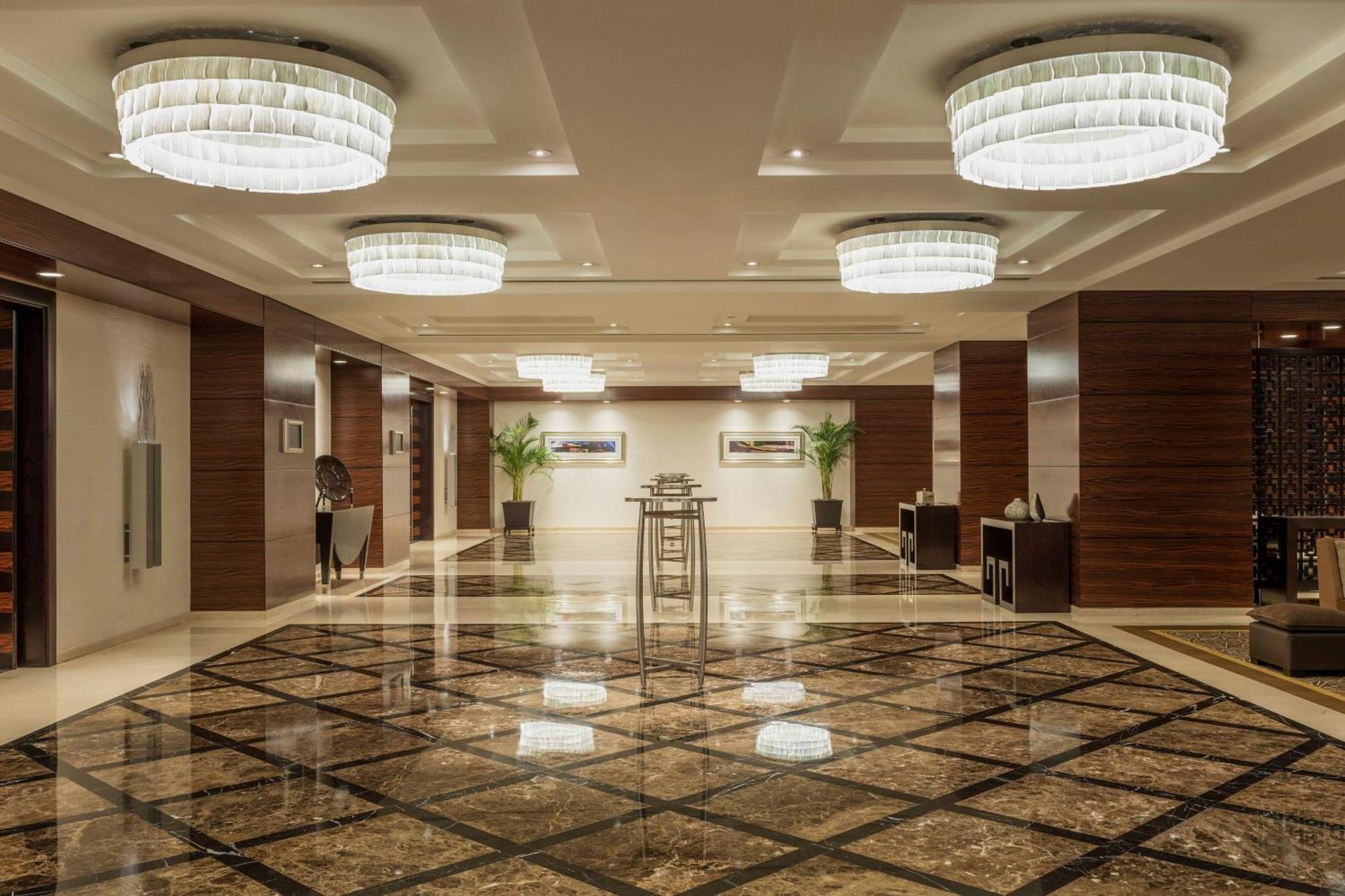 Grosvenor House Hotel&apartments 5* Dubai